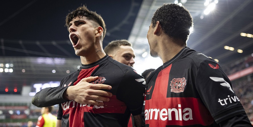 Formstärkste Abwehrspieler: Duo von Bayer Leverkusen bringt Alonso ins Grübeln, VfB-Verteidiger überrascht